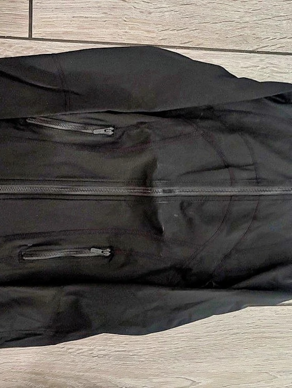 Define Jacket  Black